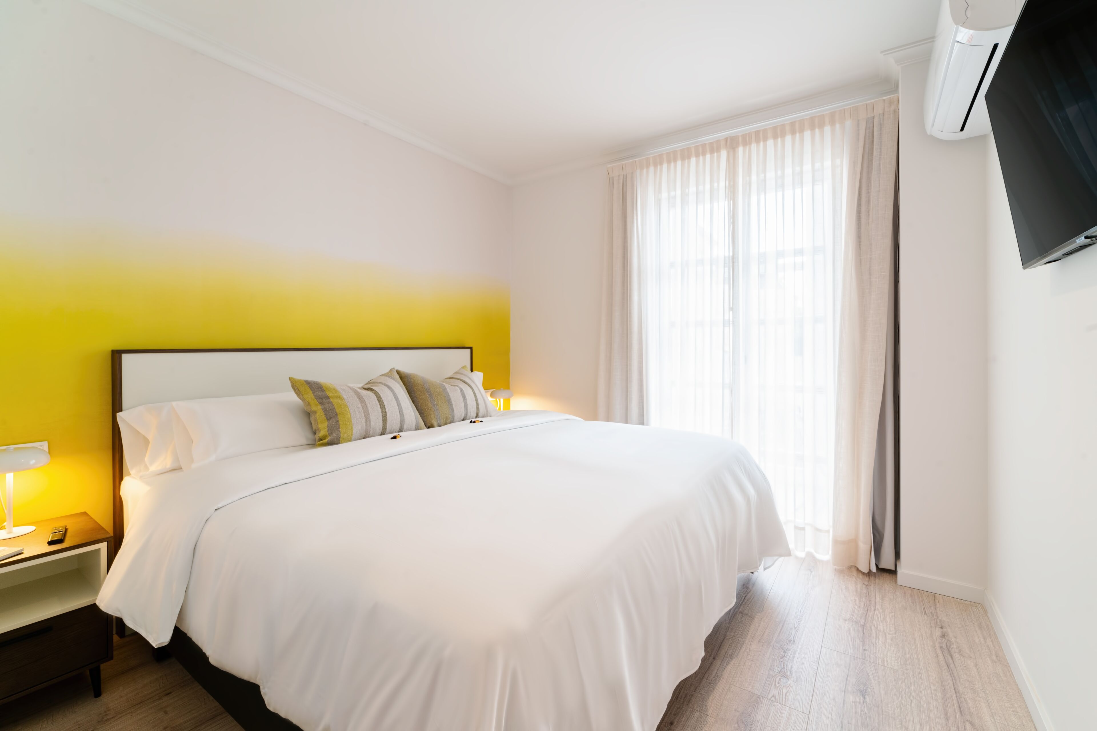 Apartamento Oursense, 1 habitación, 2 baños | 客房内保险箱、遮光窗帘、熨斗/熨衣板、免费 WiFi