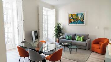Apartamento Ourense, 2 habitaciones, 3 baños | Interior
