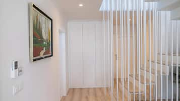 Apartamento Ourense, 3 habitaciones, 2 baños + aseo | Interieur
