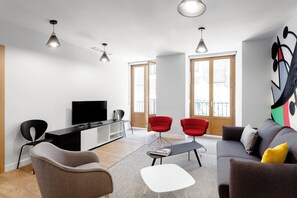 Apartamento Malasaña, 2 habitaciones, 2 baños | Living area - Morar Apartments Malasaña (MADRID)