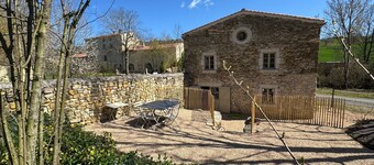 Cottage “La Maison Du Potager” with Private Terrace and Garden