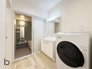 Premium House, Balcony | Bathroom | Slippers - EIGHT VILLA KAMINOBORI (Hiroshima City)