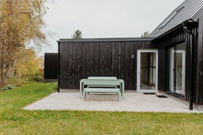 Outdoor dining - Vrbo Property (Wieck a Darß)