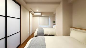 City Apartment | Desk, laptop workspace, iron/ironing board, free WiFi