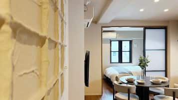 Desk, laptop workspace, iron/ironing board, free WiFi