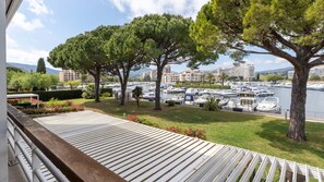 Property grounds - Beautiful apartment, balcony with harbor view, sleeps 4 (Mandelieu-la-Napoule)