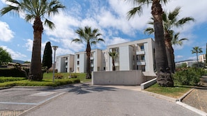 Property grounds - Beautiful apartment, balcony with harbor view, sleeps 4 (Mandelieu-la-Napoule)