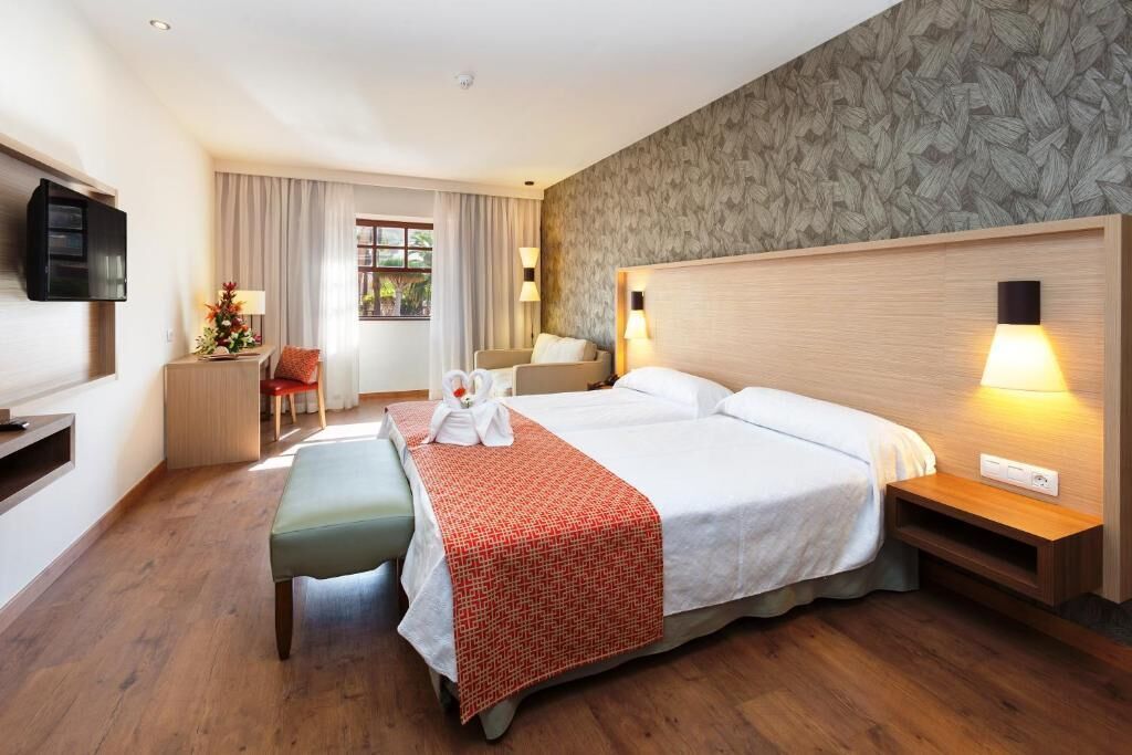 Superior Double Room | In-room safe, free WiFi