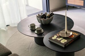 Interior - Designer Luxury Apartment in Mercury Tower (Saint Julian's)
