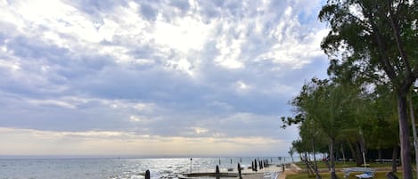 Apartment, 2 Bedrooms, Terrace | Beach
