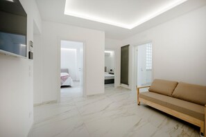3 Schlafzimmer, Bügeleisen/Bügelbrett