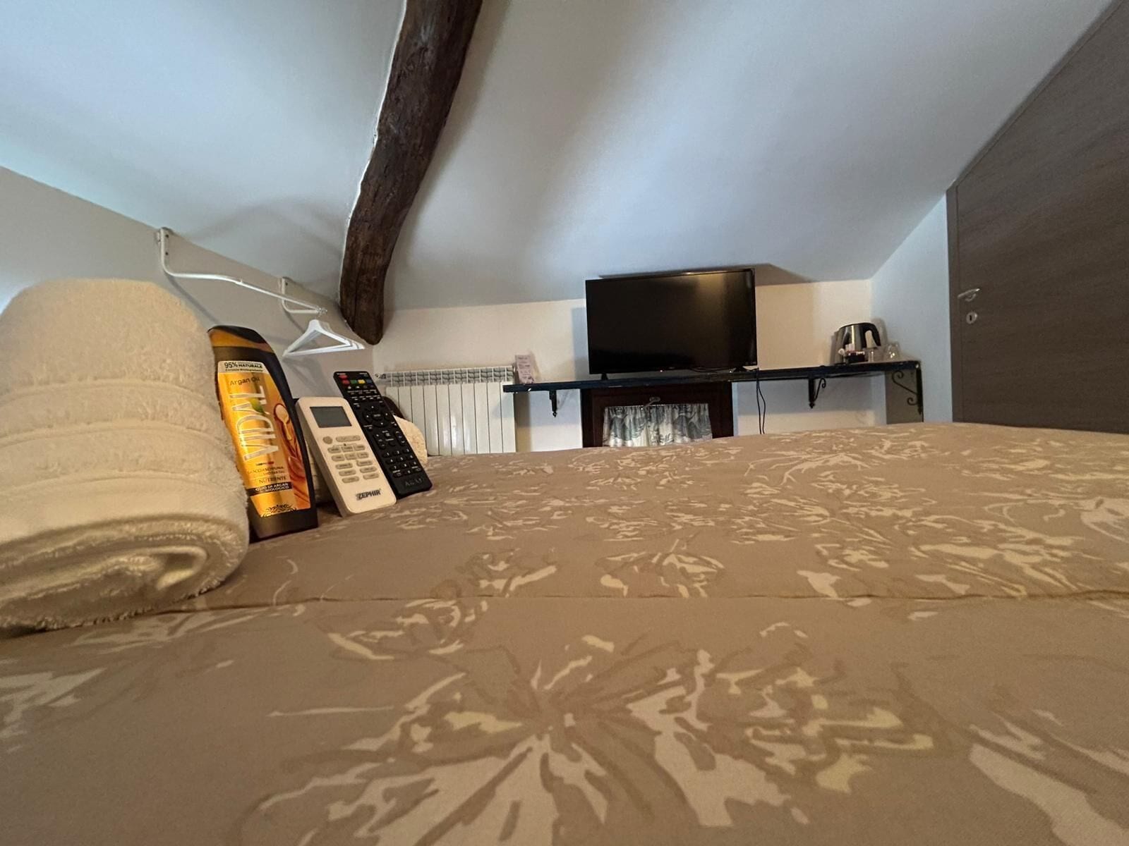 Economy Double Room | Free WiFi, bed sheets
