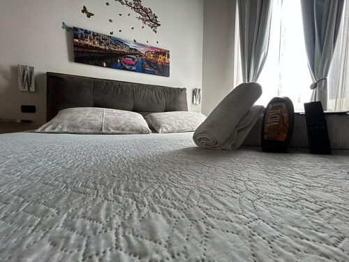 Poste Regie - Milan Guest House