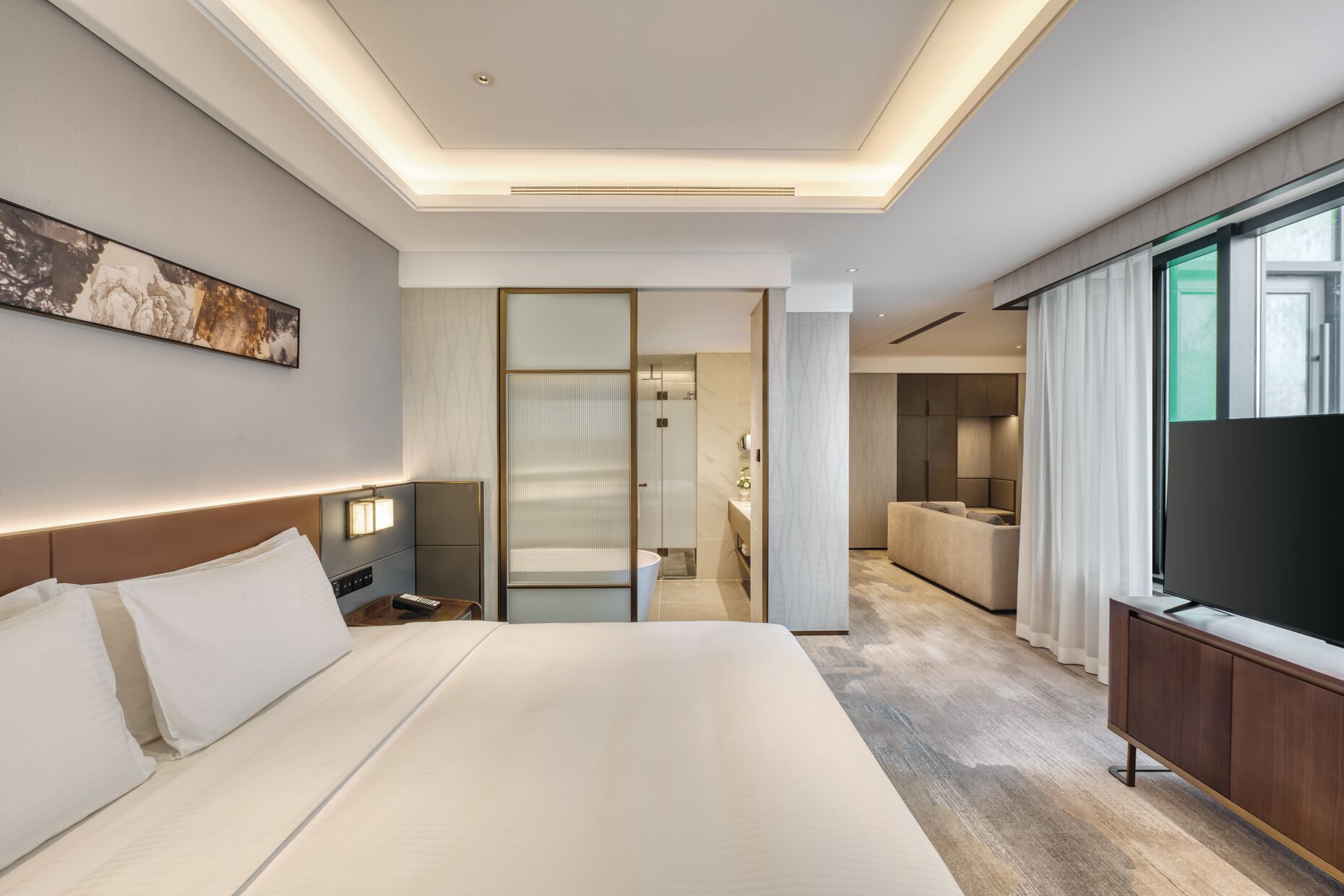 Deluxe Suite