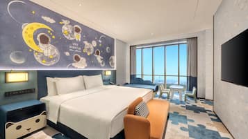 In-room safe, blackout curtains, free WiFi