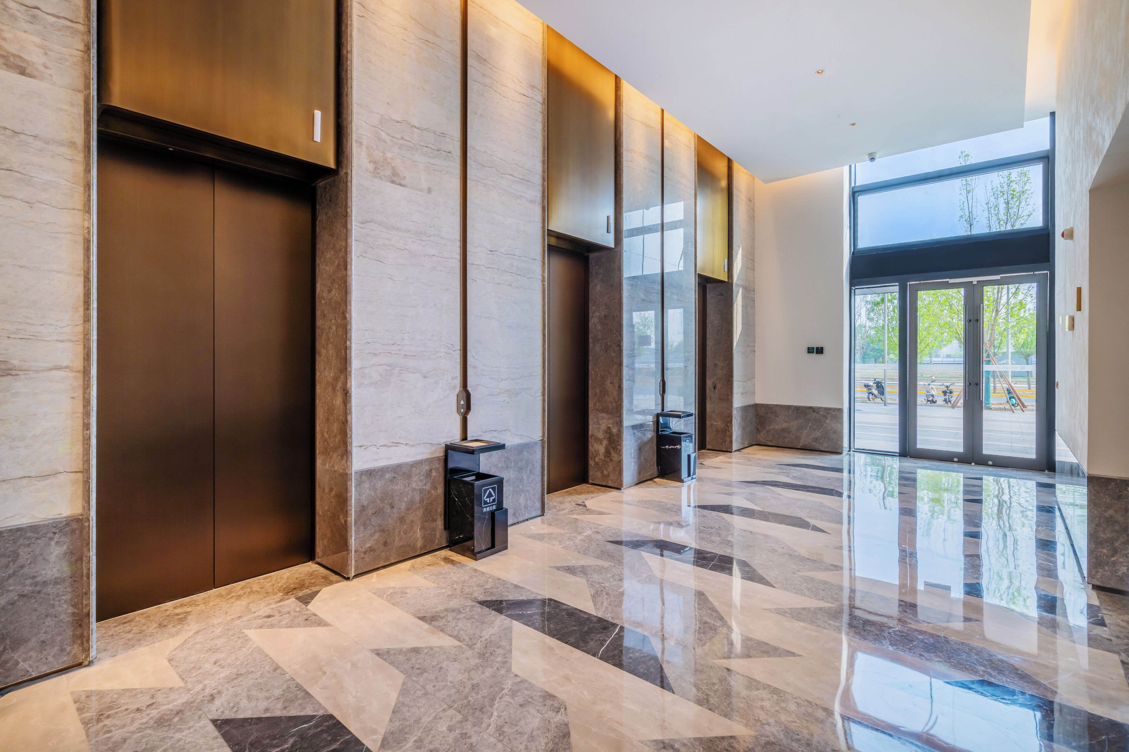 Elevator
