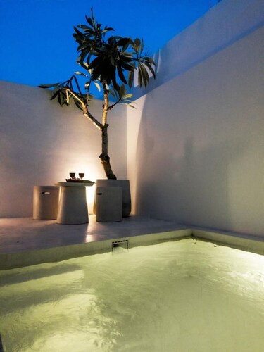 Private Studio Villa with Plunge Pool in Uluwatu