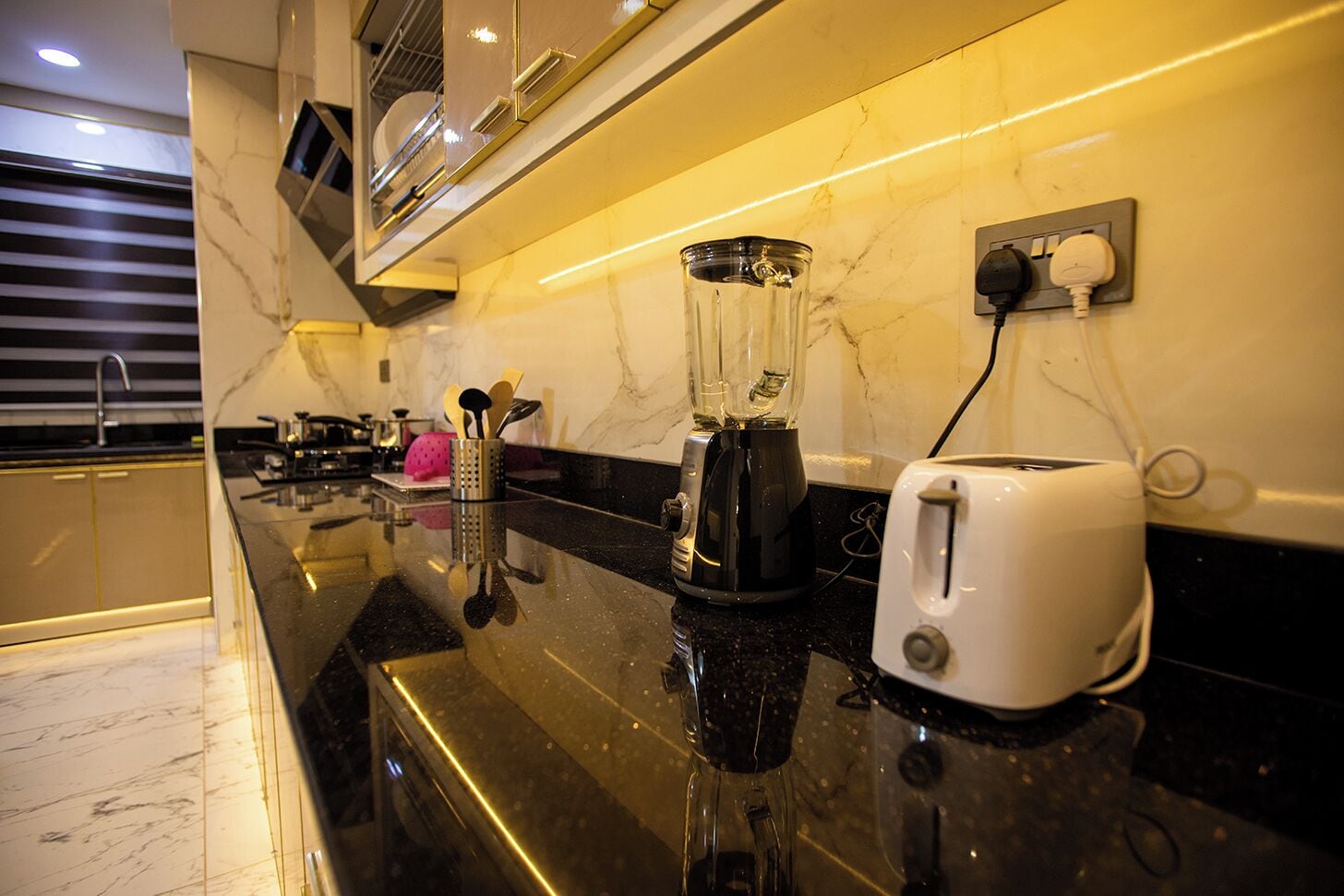 Basic Duplex | Private kitchen