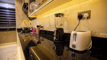 Basic Duplex | Private kitchen