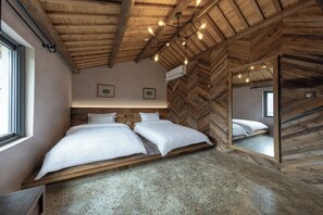 Kahden hengen comfort-huone (kaksi sänkyä), tupakointi kielletty, näköala pihalle