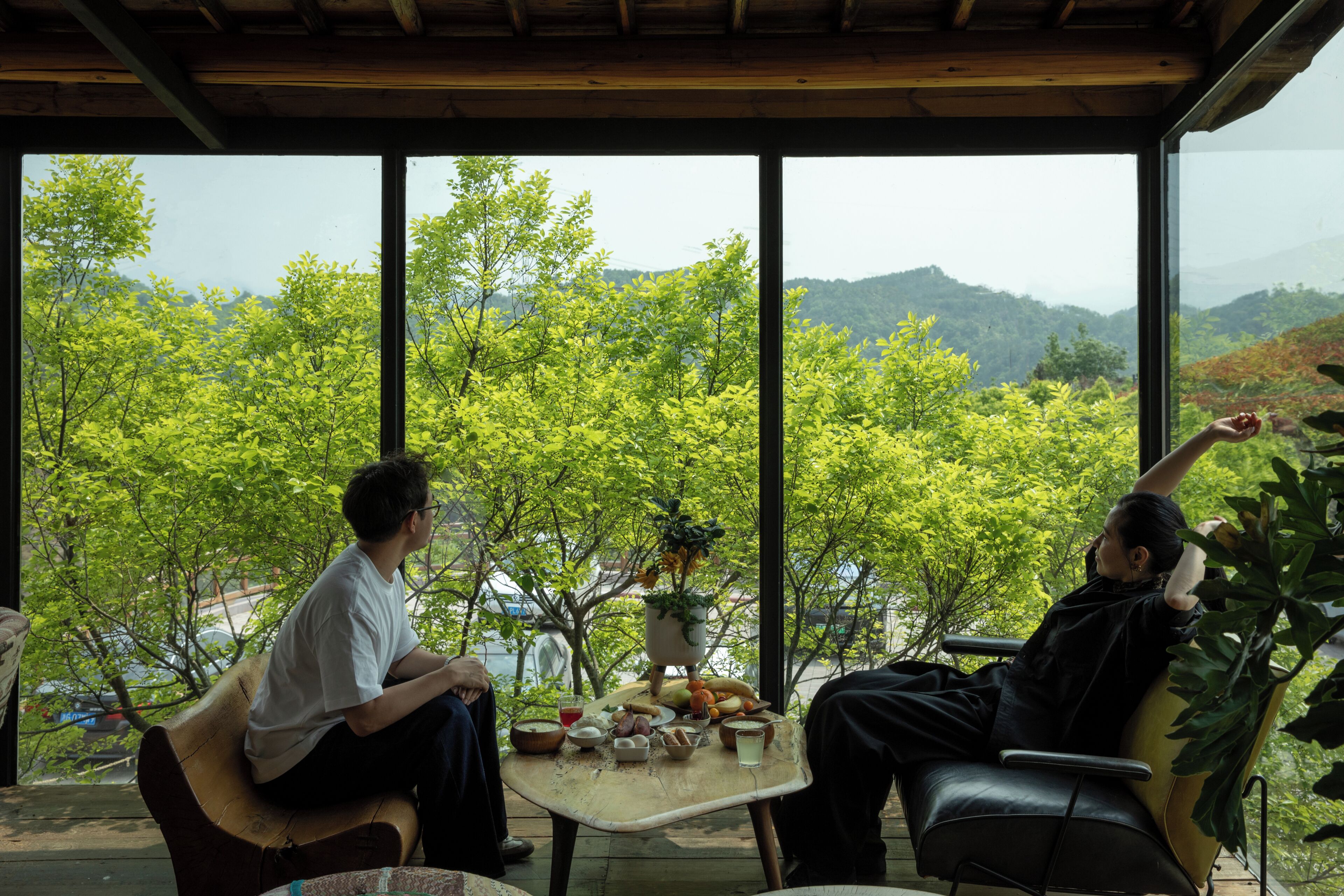 朝食 (郷土料理)、毎日提供 (無料)