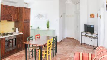 Villa, 2 Bedrooms, Kitchen | Interior