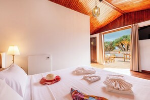 Caja de seguridad en la habitación, wifi gratis y ropa de cama 