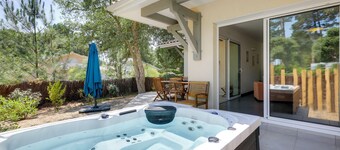 Air-Conditioned House in Capbreton • Jacuzzi • Hossegor: beaches, harbor, and golf course just 5 minutes away