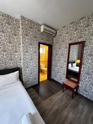 Villa panorámica, 4 habitaciones, balcón, vista al mar | Ropa de cama de alta calidad y caja de seguridad en la habitación 