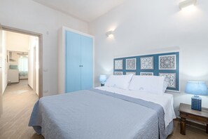 1 camera, Wi-Fi, lenzuola