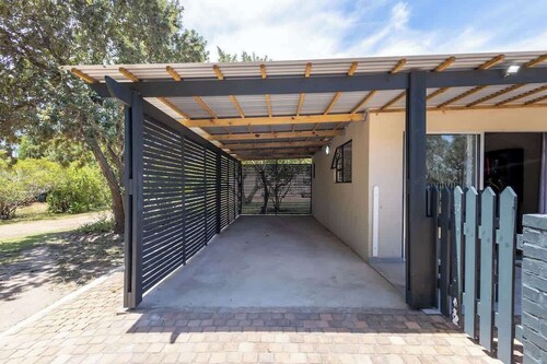 Garden Haven | Private Patio • Braai