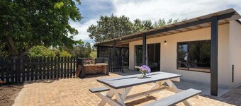Garden Haven | Private Patio • Braai