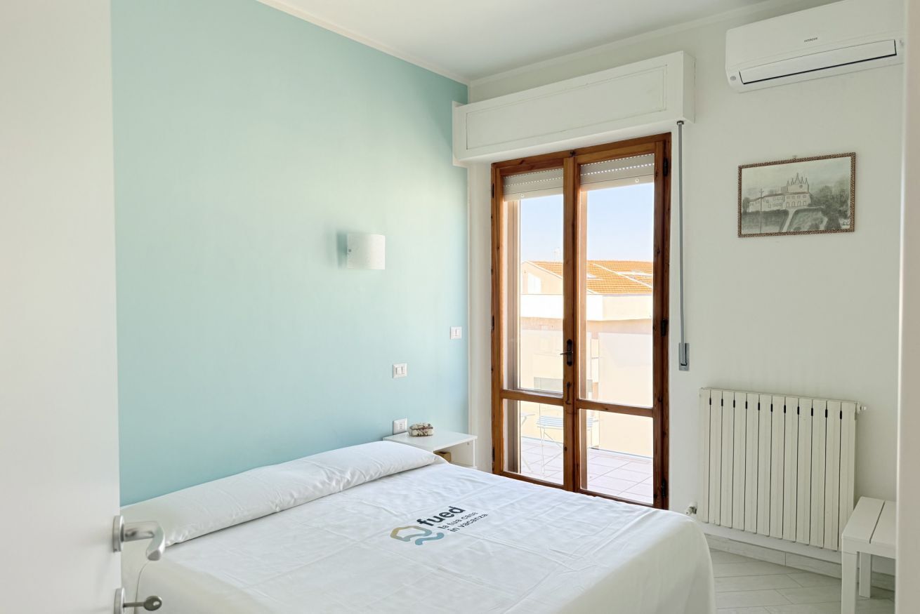 2 bedrooms
