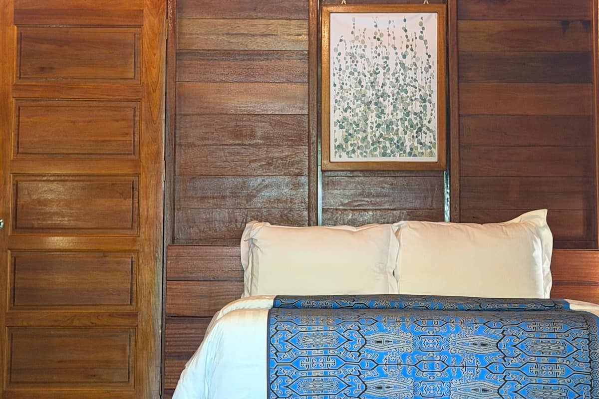 Standard Double Room, Balcony | Desk, free WiFi
