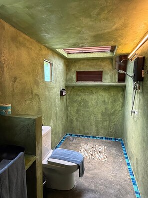 Bathroom - Golden Chenang Village (Langkawi)