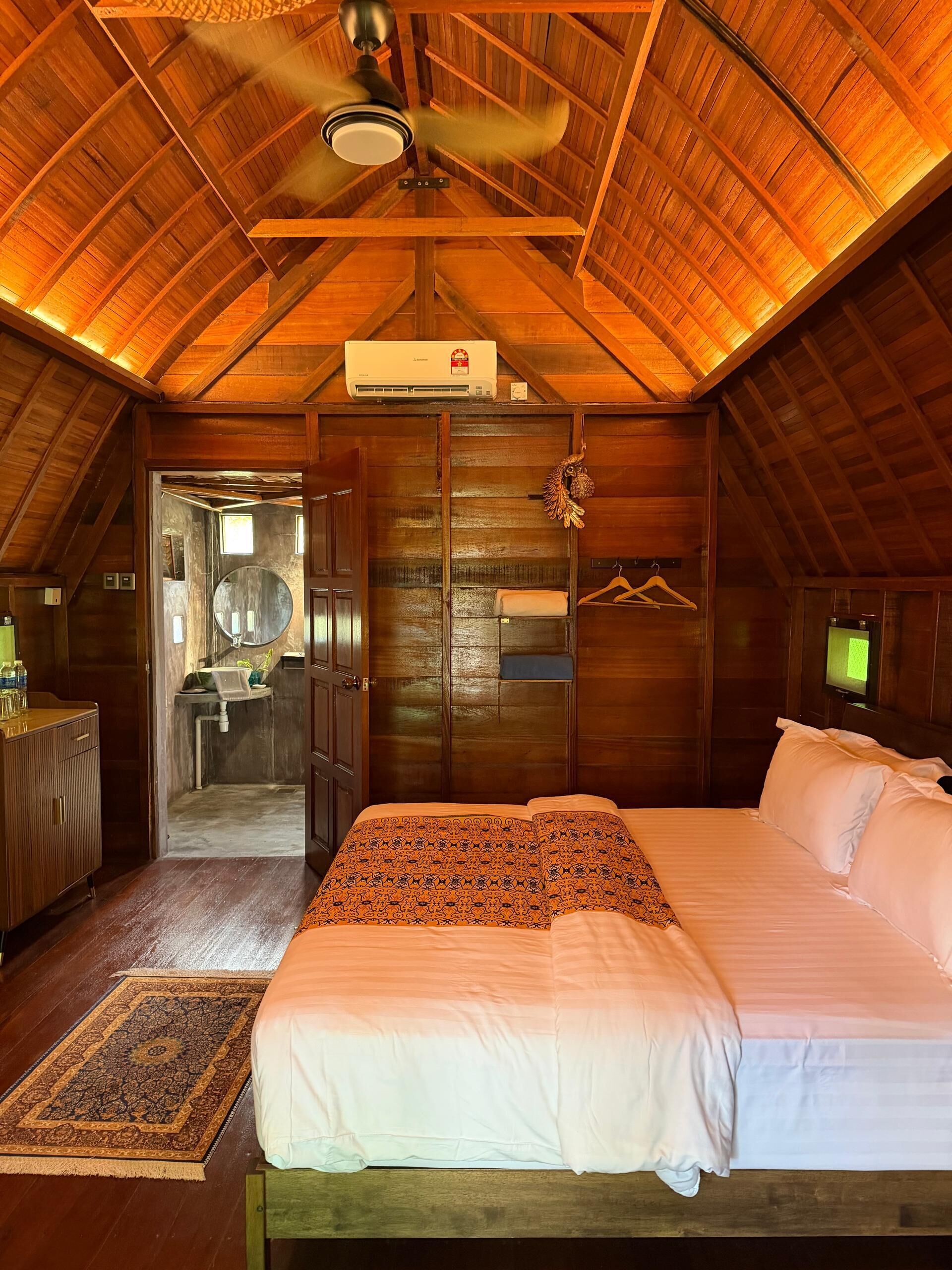 Superior Double Room | Meja, Wi-fi percuma 