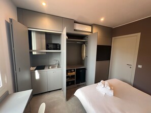 Room - Vrbo Property (Beausoleil)