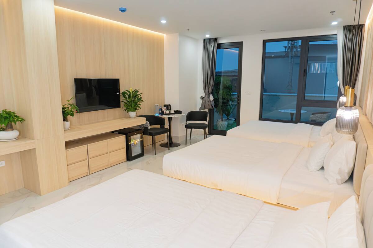 Phòng đôi dành cho gia đình, nhiều giường, quang cảnh hồ | Bộ trải giường bằng vải cotton Ai Cập, bộ đồ giường cao cấp 