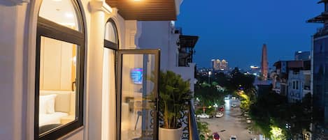 Panoramic Double Room, Lake View | Balcony view