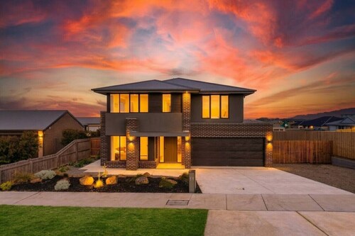 Ocean View Retreat | EV Charger | Family Friendly