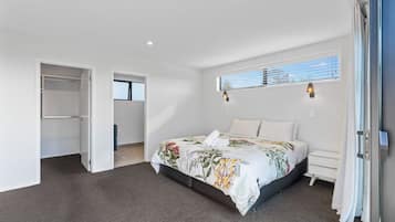 2 bedrooms, iron/ironing board, travel crib, WiFi