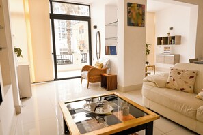 Family Apartment, Multiple Bedrooms, 2 Bathrooms (Quiet modern apart near the sea blu) | Living area - Quiet Modern Apart Near the sea blu Qawra (St. Paul's Bay)