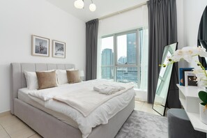 Apartamento clássico, 1 quarto, acesso à piscina, vista para a baía | Roupas de cama de algodão egípcio, roupas de cama premium