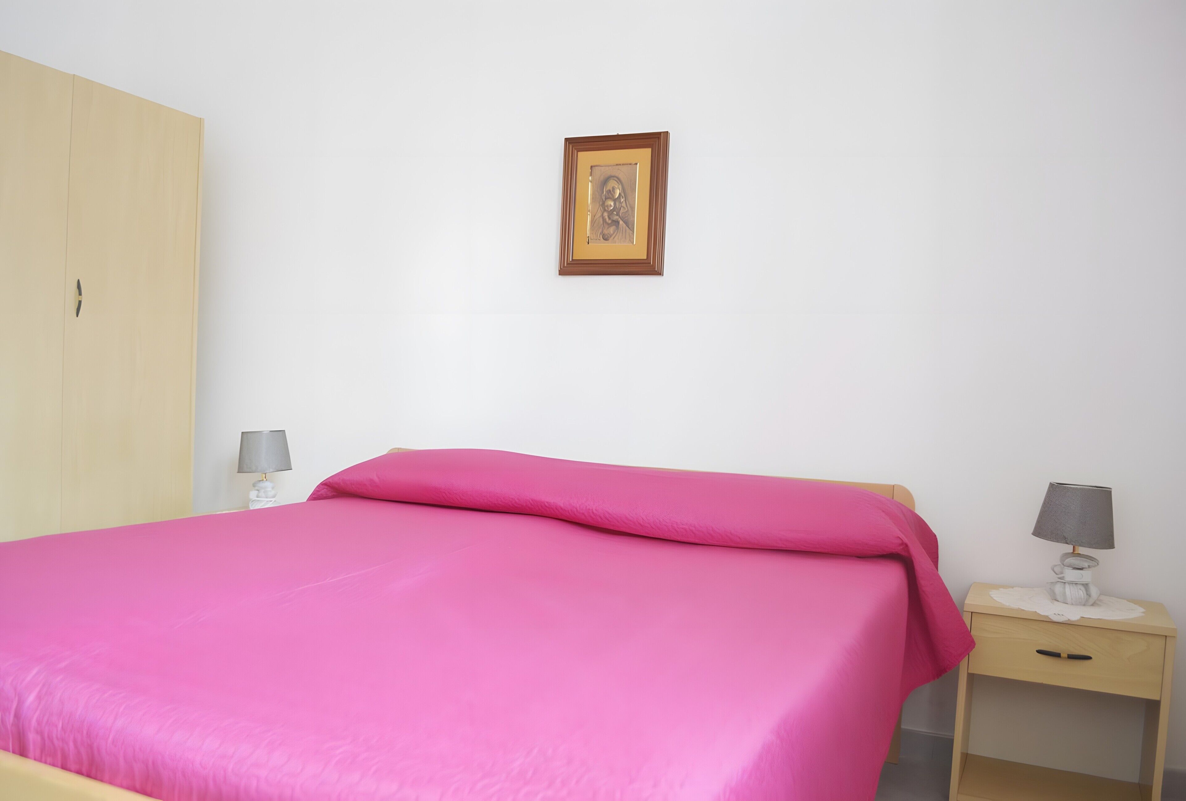2 bedrooms