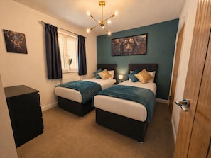 2 bedrooms, WiFi, bed sheets - Central Bridgnorth Boutique Townhouse - Private Parking (Bridgnorth)