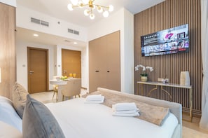 Premium Studio, Pool View - Gala Guests - Urban Oasis Apartments (Dubai)