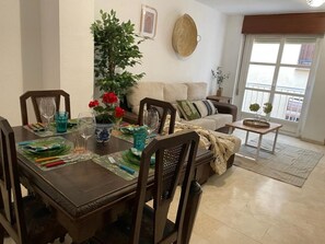 Dining - Charming central apartment - 5 guests (Granada)