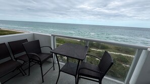 Outdoor dining - Oceanfront two-bedroom (Surfside)