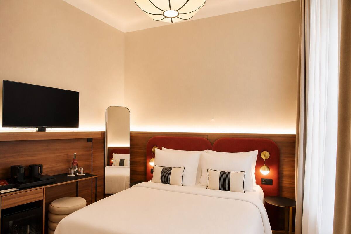 Double Room