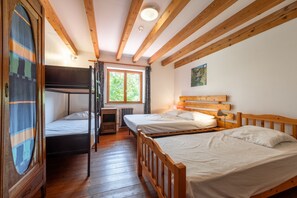 4 bedrooms